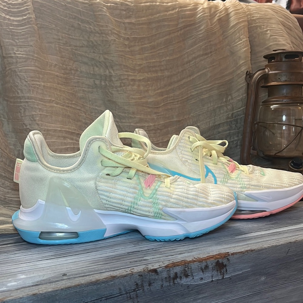 Nike Basketball Shoes 🏀